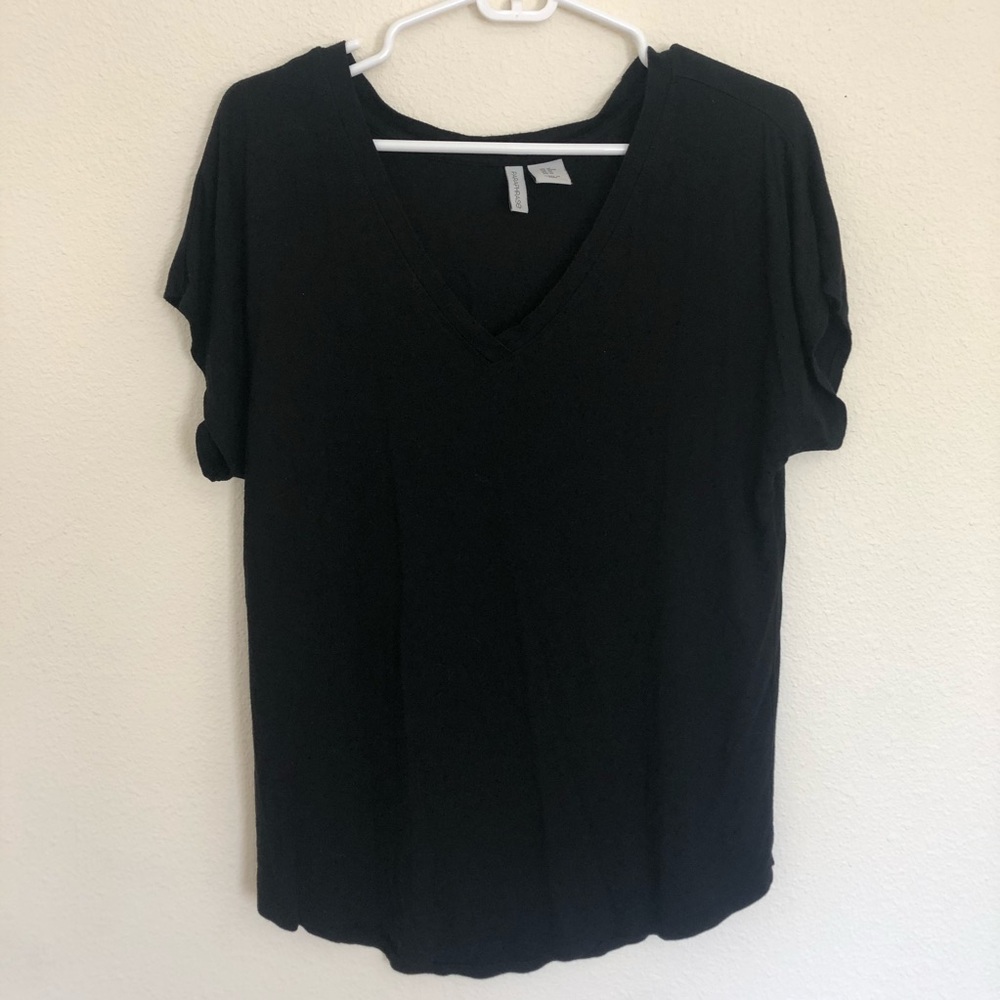 Black medium Paraphrase V-neck